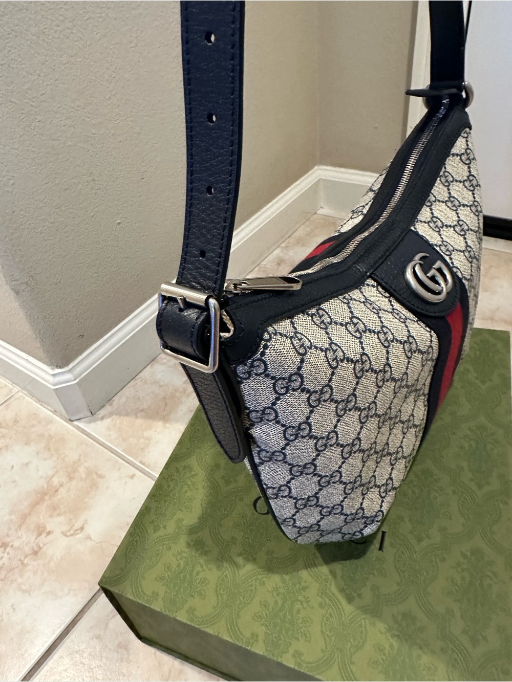 Gucci GG Supreme Canvas Crossbody with Navy and Red Web Stripe - Picture 4 of 10